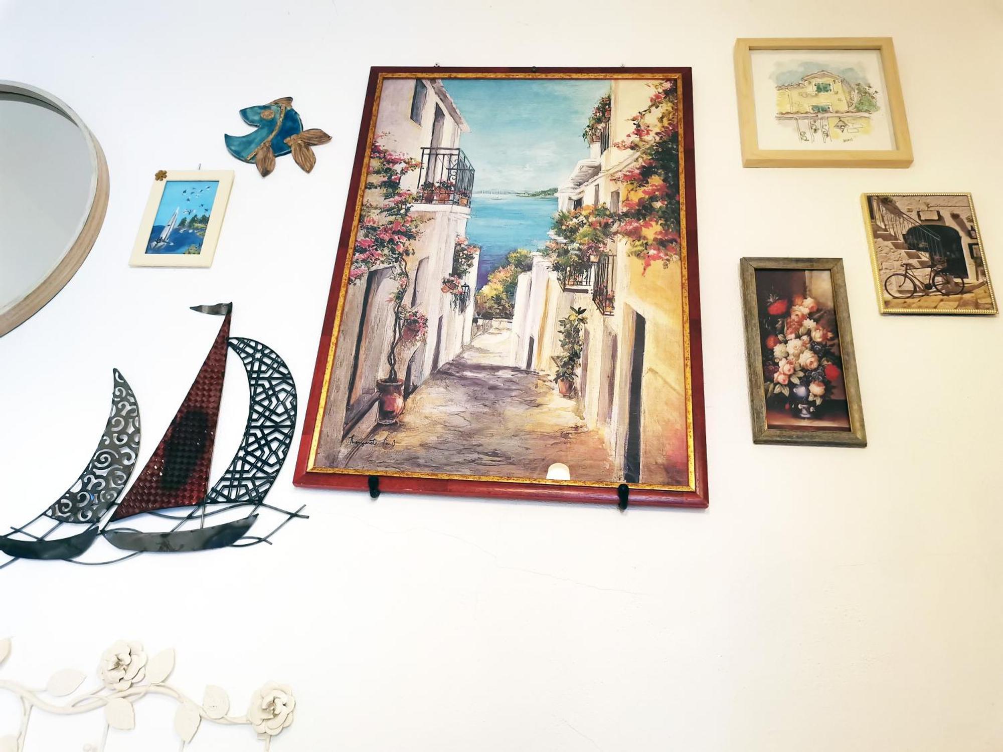 Alena + Terrace + Garden. Quiet Center Apartment Jelsa (Hvar)
